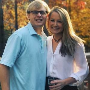 Meet your Posher, Abigail